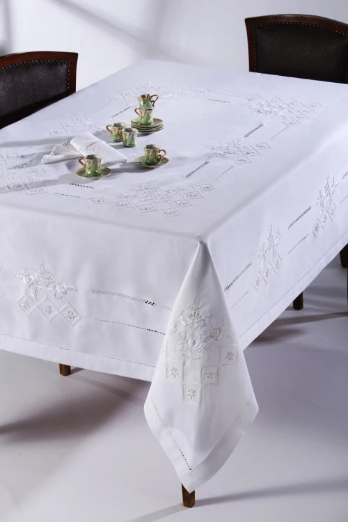 Χειροποίητο Τραπεζομάντηλο 373 (170cm X 220cm) Λευκό - -