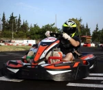 24' οδήγηση Kart 390cc για 3 άτομα άνω των 12 ετών!