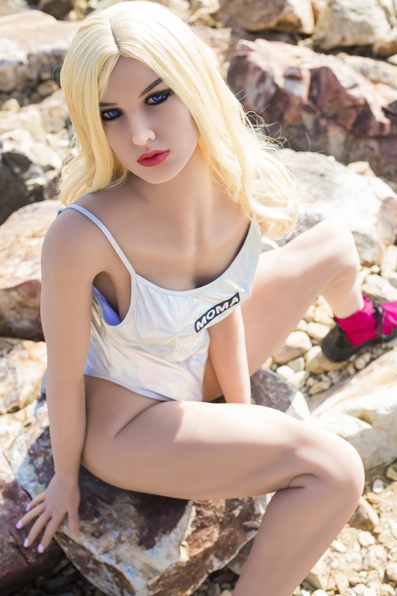 Real Doll Selena 155  cm