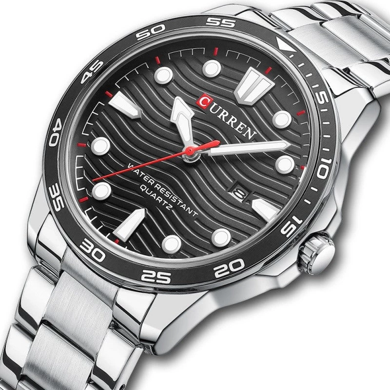 Curren 8426 Silver Black Ρολόι με Μαύρο Καντράν και Ασημένιο Μπρασελέ