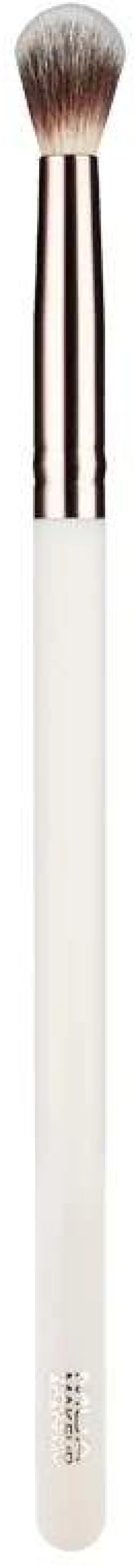 MUA LARGE FLUFFY BLENDING BRUSH