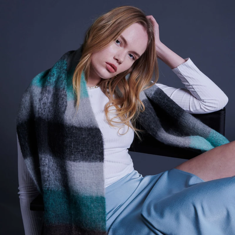 24 Colours Scarf Green