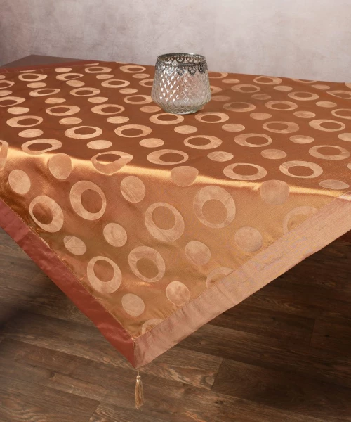 Σατέν τραπεζοκαρέ 082 (130cm x 130cm) χρυσό Silk Fashion