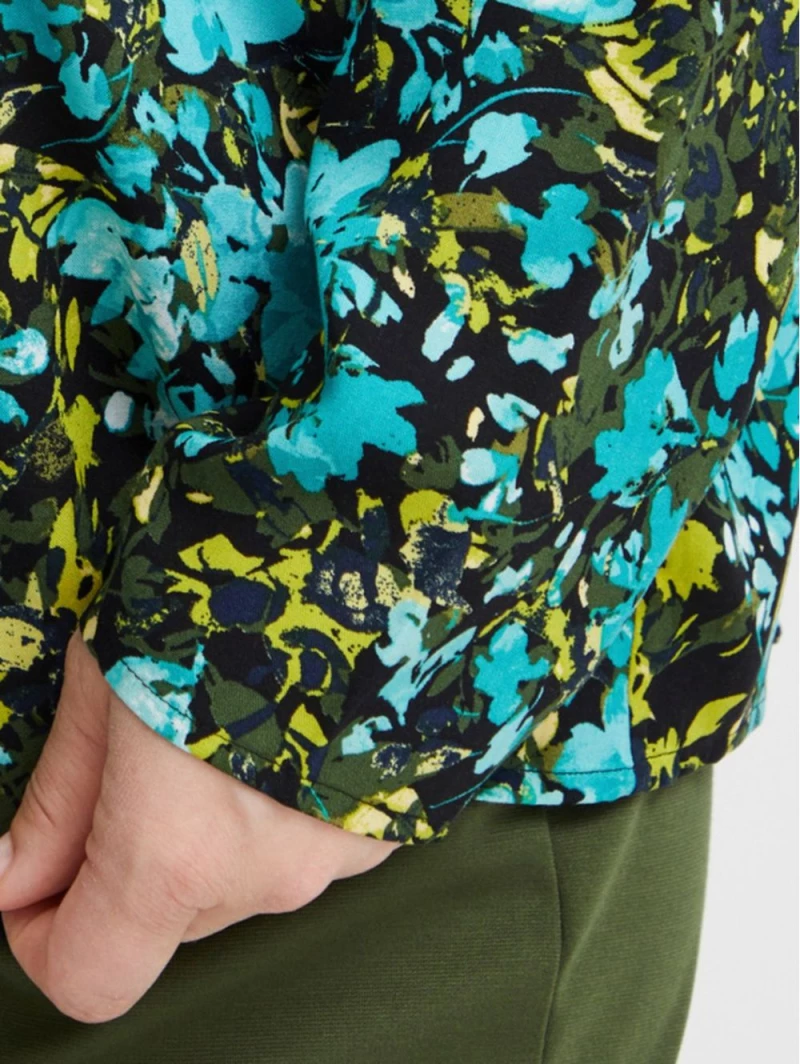 FRANSA Plus Size Γυναικεία εμπριμέ μακρυμάνικη μπλούζα V 20612854-202497