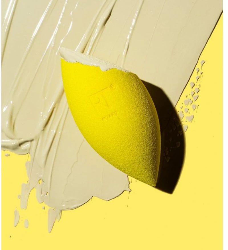 Real Techniques Concealer Sponge
