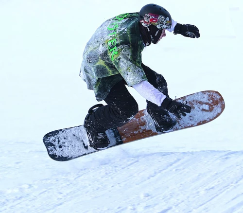 2ωρο Private Μάθημα Ski ή Snowboard με εξοπλισμό, 6 άτομα!