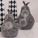 Espiel Διακοσμητικό αχλάδι ethnic λευκό/μαύρο 15x13x23cm FIG226