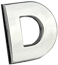 Αυτοκόλλητo Γράμμα Χρωμίου 3D ''D'' 2.7cm x 2.5cm 1 Τεμάχιο