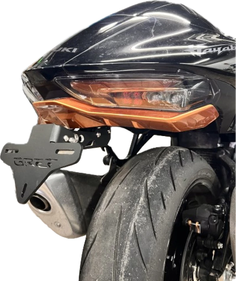 ΣΠΑΣΤΗ ΒΑΣΗ ΠΙΝΑΚΙΔΑΣ GREF INNOVATION ΓΙΑ SUZUKI HAYABUSHA GEN 3 -'21
