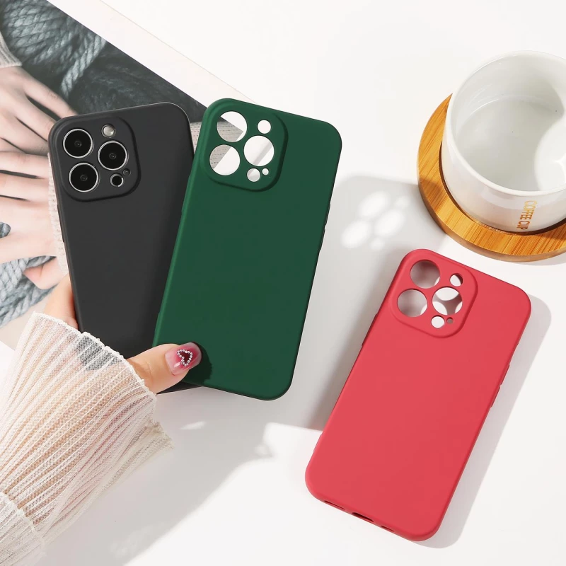 Silicone case for iPhone 14 Plus silicone case green
