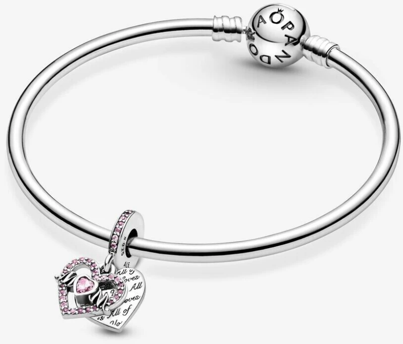 Σύμβολο Pandora με καρδιά και τη λέξη Mum 799402C01