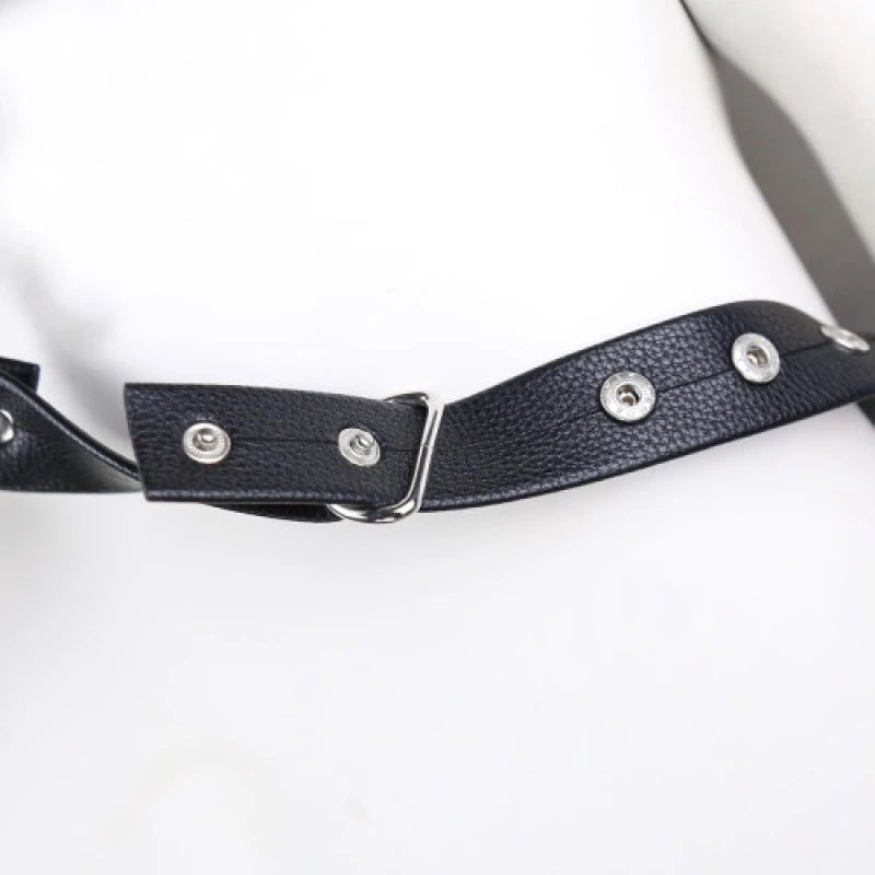 Bulldog leather chest harness
