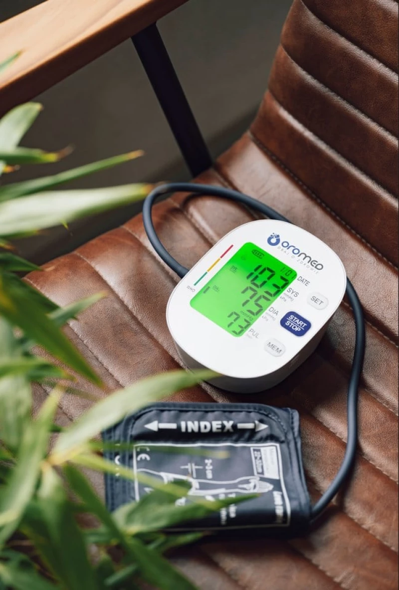 OROMED ORO-BP2 USB REFRIGERATOR electronic blood pressure monitor