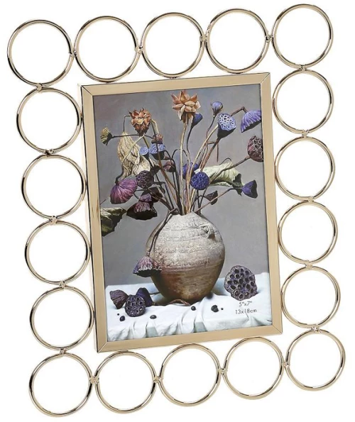 Classic κορνίζα διακοσμημένη με δαχτυλίδια σε χρυσό χρώμα για φωτογραφία 13x18 εκ