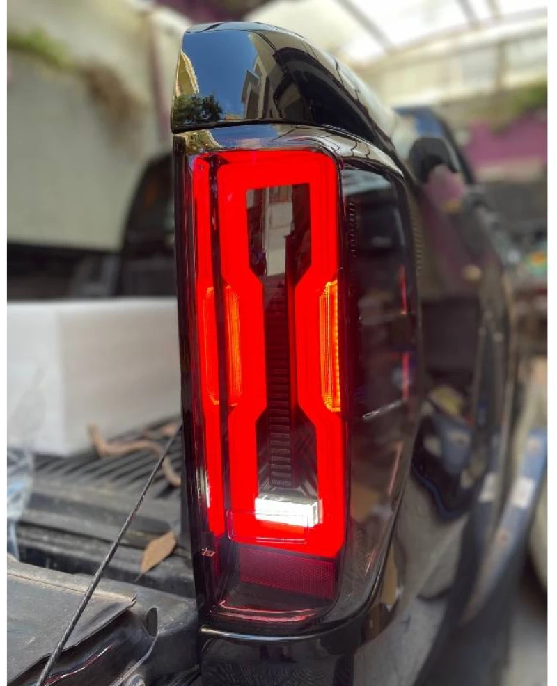 Πισινά Φανάρια Set Για Isuzu D-Max 2020+ Led Bar Black