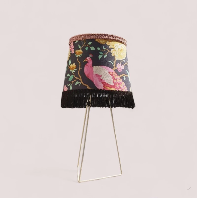 Πορτατίφ pink peacock Μεταλικη βάση Διαστάσεις 25*15*13 Ε27
