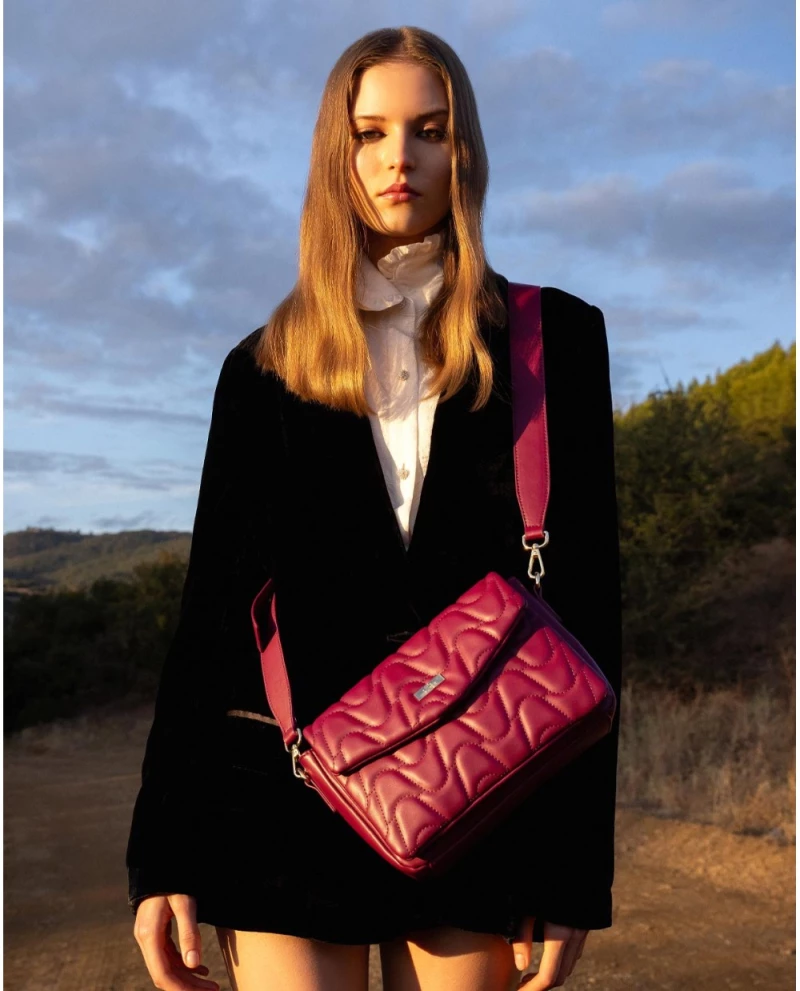 Τσάντα VETA JILL χιαστί  magenta καπιτονέ με δύο χώρους 6071-2