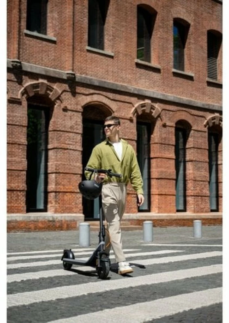 Ηλεκτρικό Σκούτερ Segway E2 Plus II Μαύρο 500 W