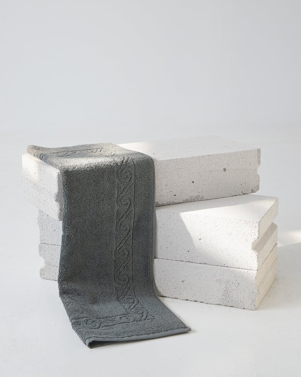 Βαμβακερό Πετσετέ Ανάγλυφη Φάσα Heron 50x75cm 50x75cm Ανθρακί