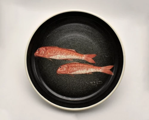 Πιατέλα Κεραμική Χειροποίητη Μπαρμπούνι Μαύρο - 23cm