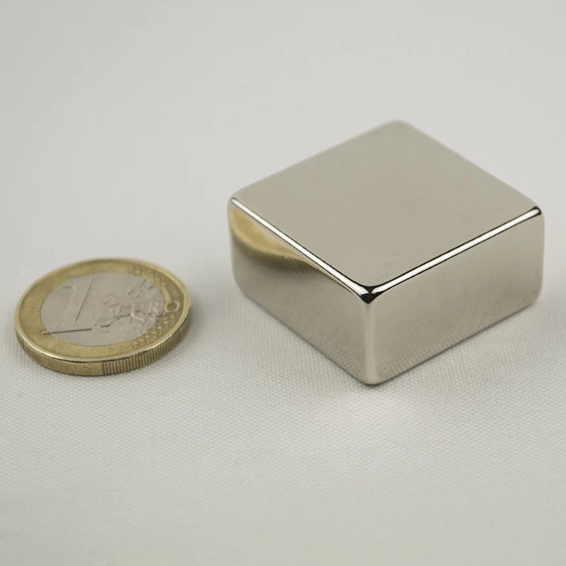 Μαγνήτης Παραλληλεπίπεδος 30x30x15mm Νεοδυμίου Δύναμη Έλξης 35kg