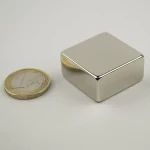 Μαγνήτης Παραλληλεπίπεδος 30x30x15mm Νεοδυμίου Δύναμη Έλξης 35kg