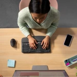 Logitech - Wave Keys / Computers