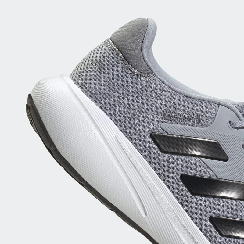 ADIDAS RESPONSE RUNNER U - IH6102