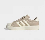 ADIDAS STREETTALK - IH4315