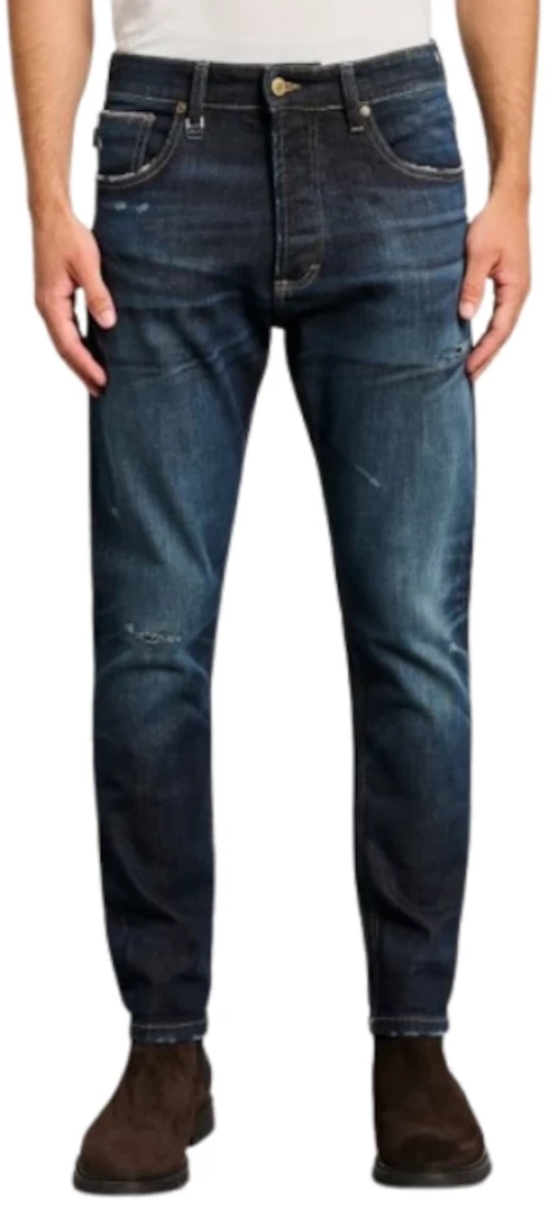 Staff Man Nollan Jean Tapered