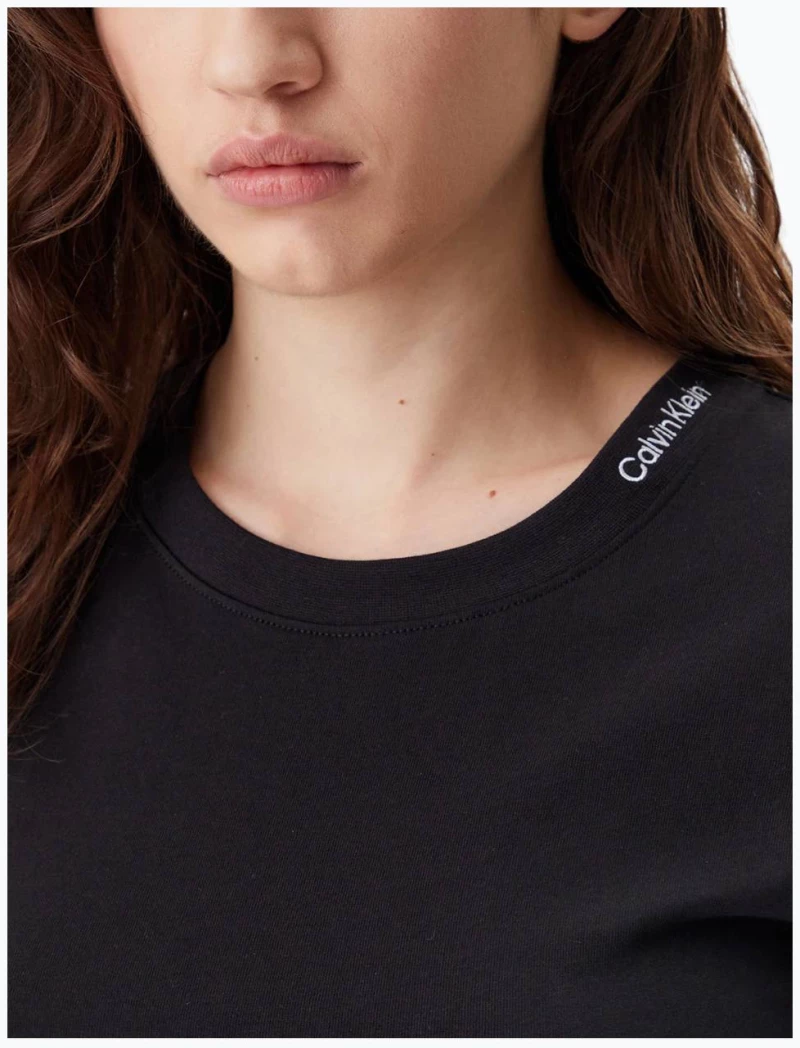 Γυναικεία Κοντομάνικη Μπλούζα Calvin Klein Jeans 527226-Μαύρο