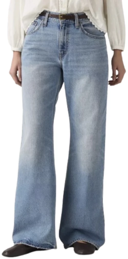 Levi’s® Woman Loose Boot Jeans