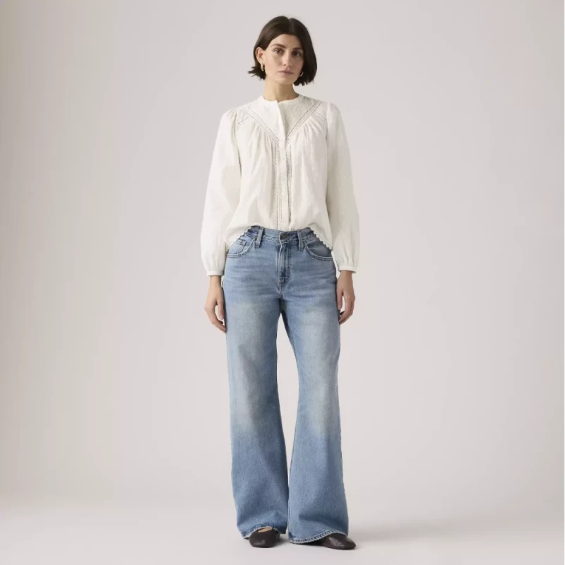 Levi’s® Woman Loose Boot Jeans