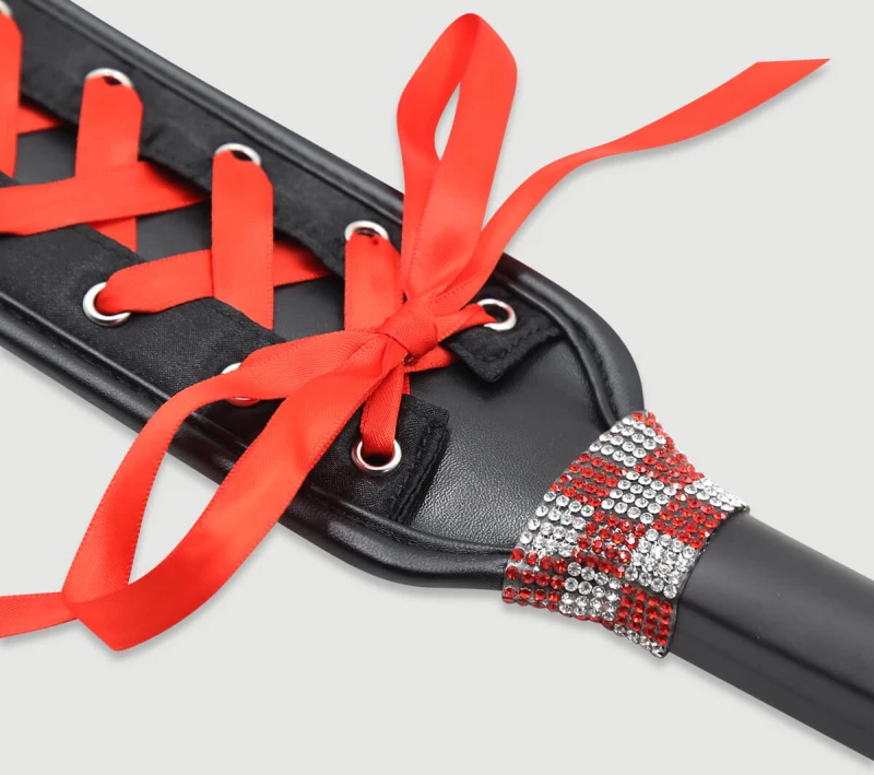 Δερμάτινο Paddle Με Κορδόνια & Καρό Λαβή Leather Paddle With Laces & Plaid Handle - Μαύρο/Κόκκινο