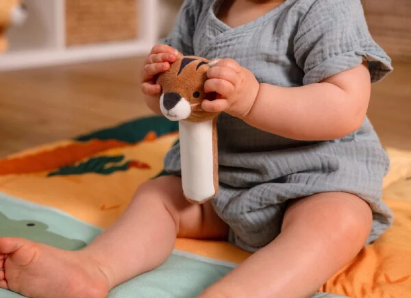 Baby To Love Βελούδινη Squeaker Κουδουνίστρα Jungle