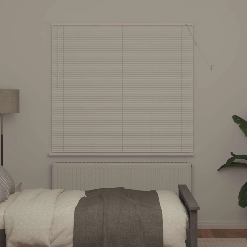vidaXL Βενετσιάνικη Σκίαση Λευκός 150 x 130 εκ PVC