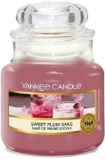 Yankee Candle Sweet Plum Sake Αρωματικό Κερί 104g