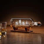 The Source Ship in a Bottle Γυάλινη Καράφα Σερβιρίσματος με Πώμα