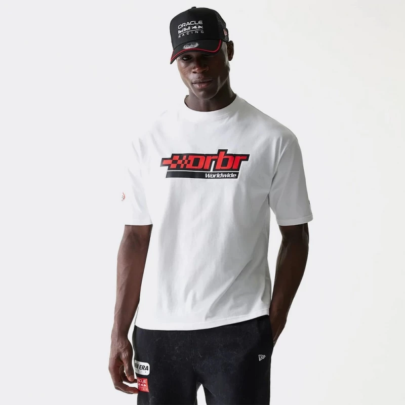 NEW ERA RB GRPHC OS TEE RBULLF1 WHI 60771695 NEW ERA Λευκό
