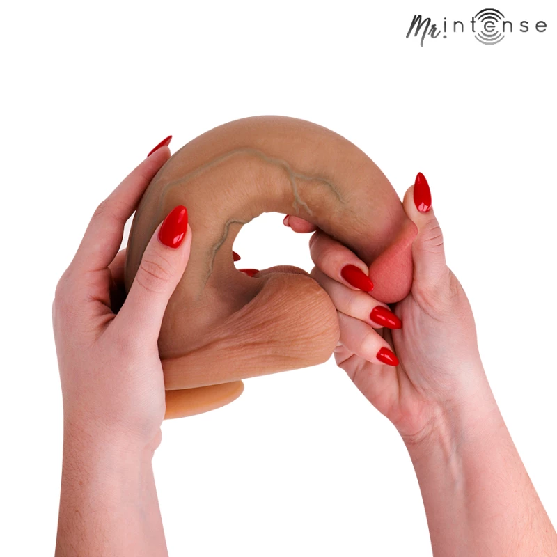 MR INTENSE - BRUCE XL SILICONE DILDO WITH TESTICLES 25.5 CM -Ã'- 5.5 CM